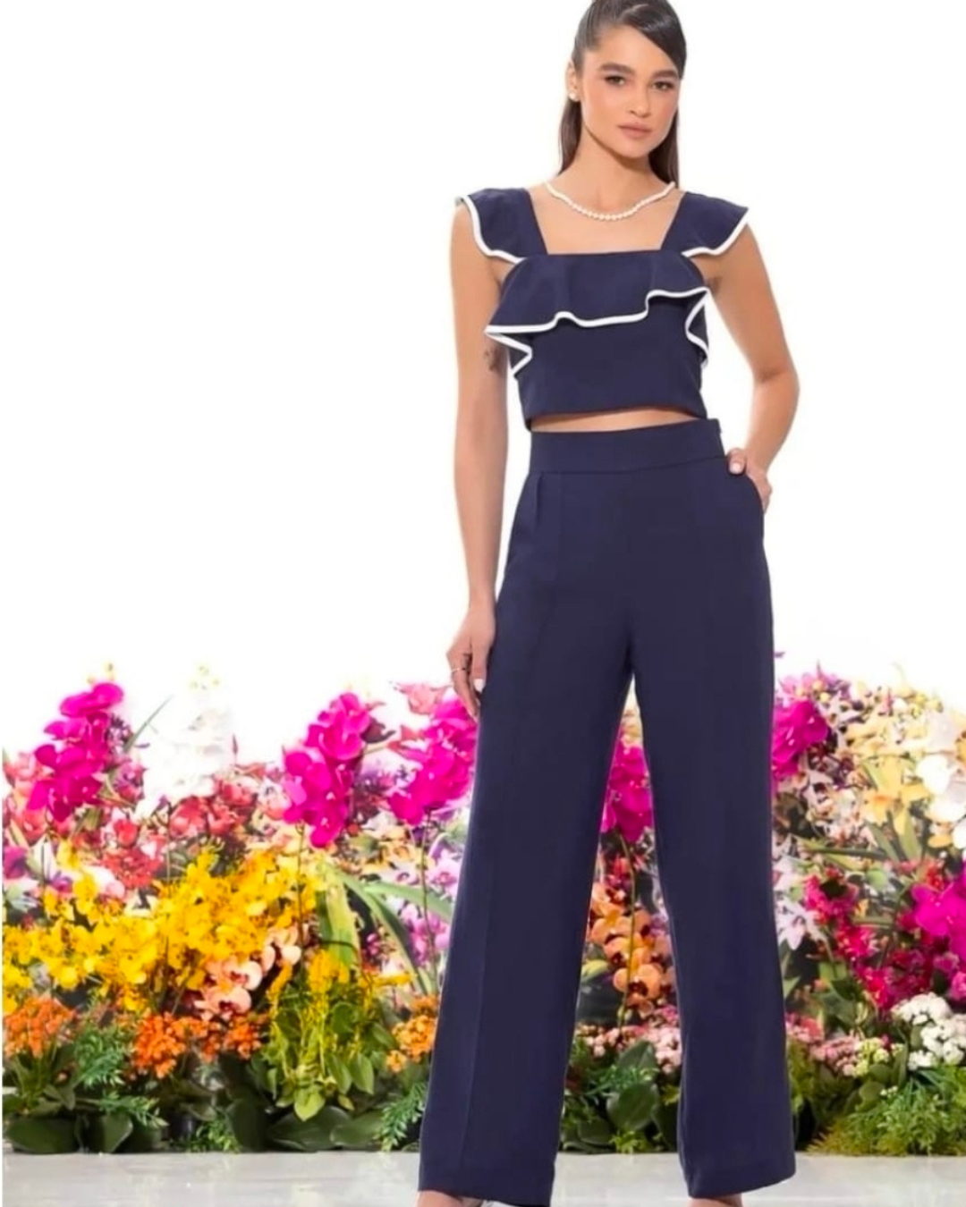 Conjunto de Calça e Top com Detalhes em Vivo Branco