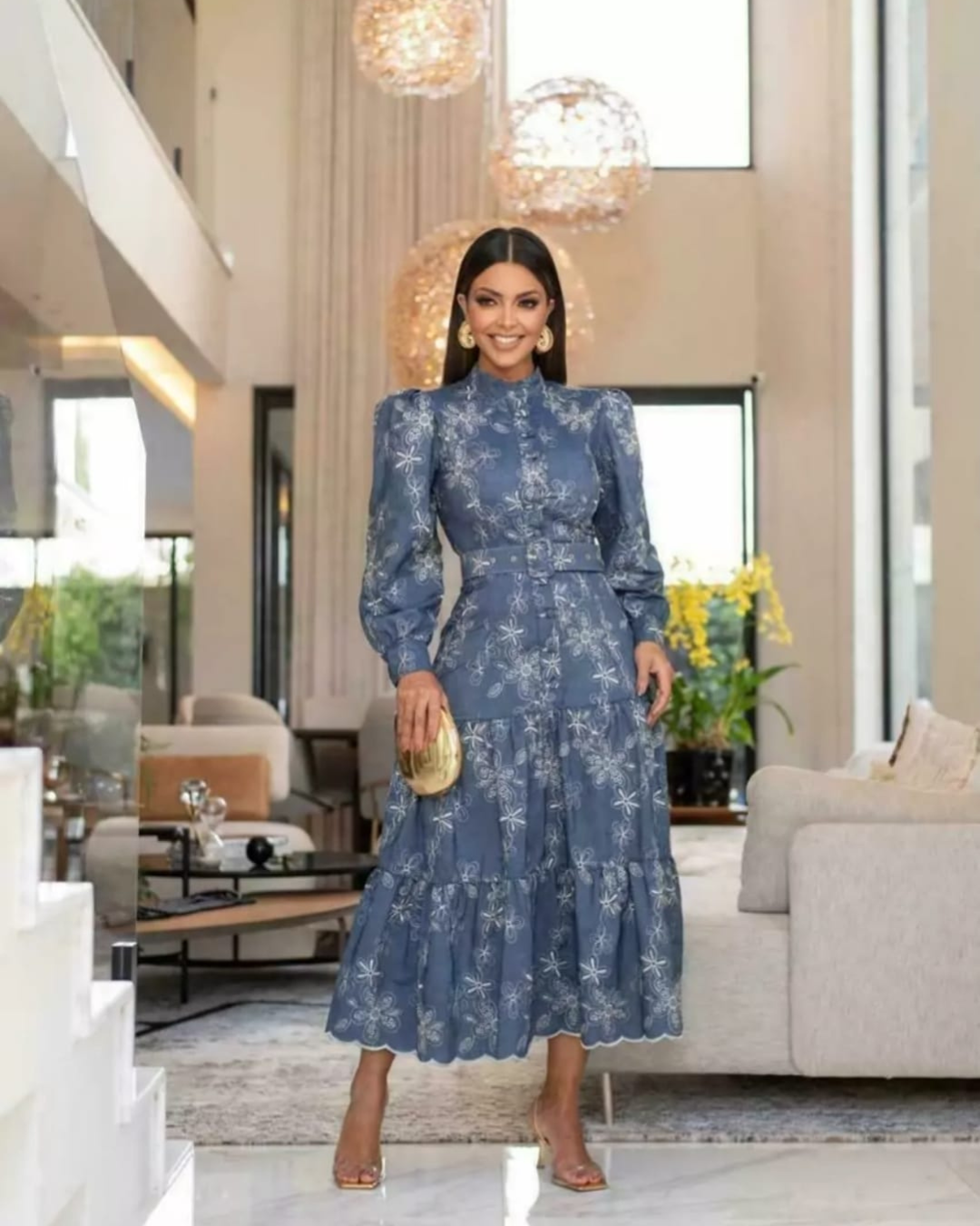 Vestido em Guipir com Cinto Faixa